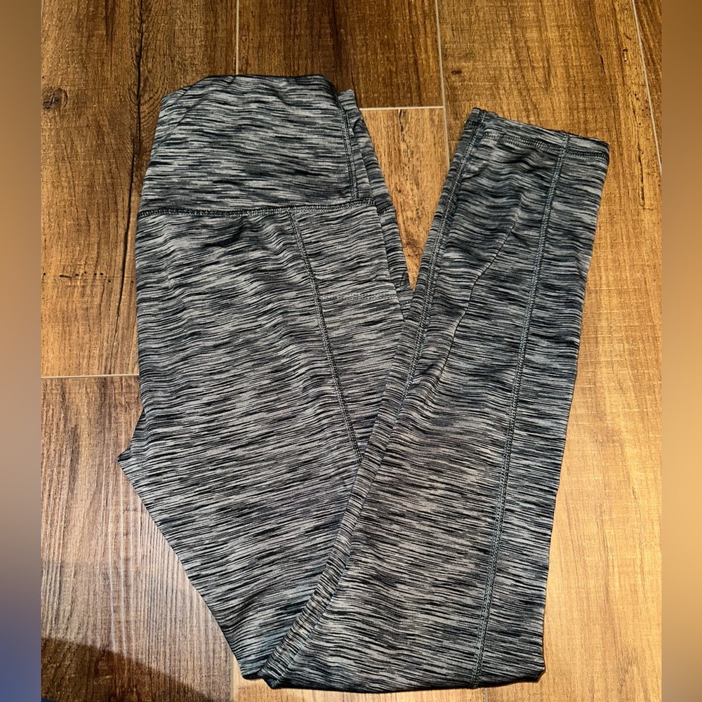 Leggings with pockets